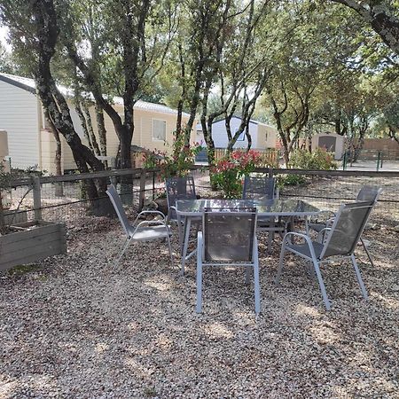 Mobil-Home Climatise 6 Pers En Ardeche Orgnac-l'Aven ภายนอก รูปภาพ