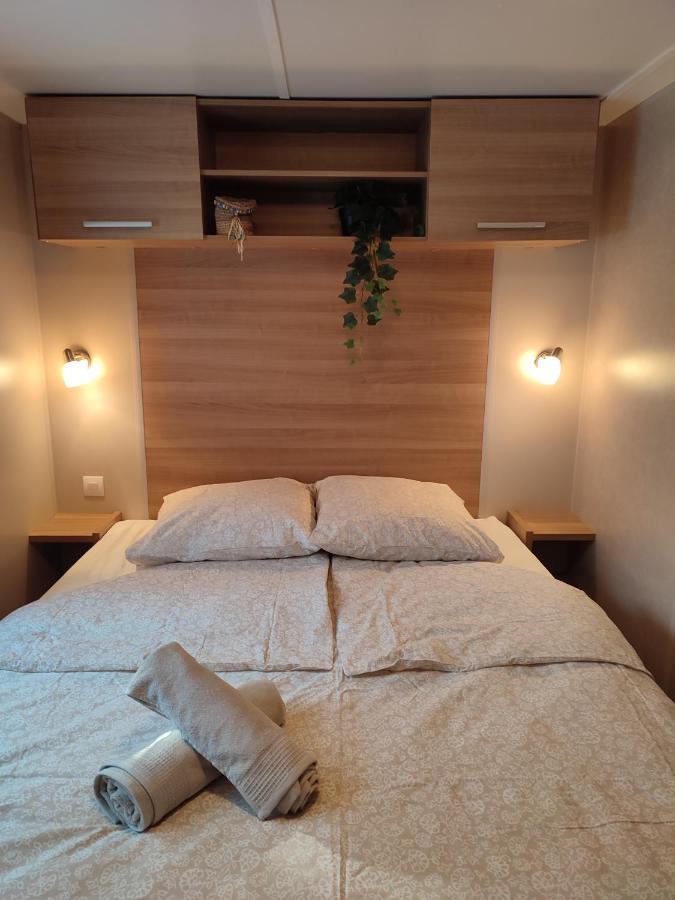 Mobil-Home Climatise 6 Pers En Ardeche Orgnac-l'Aven ภายนอก รูปภาพ